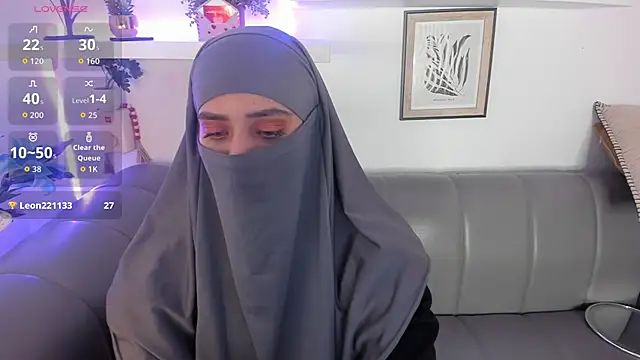 Snapshot of salma_arabicc chatting on 11/11/25, 04:23 salma arabicc online show from 11/11/25, 04:23