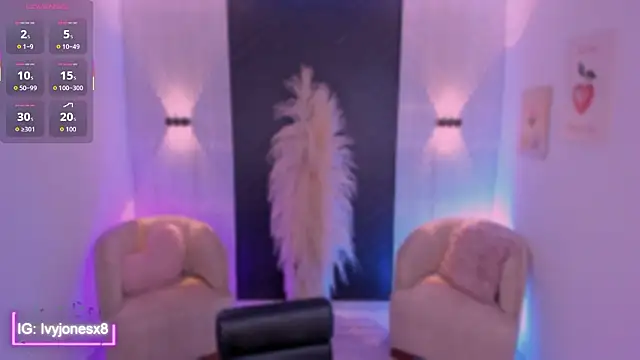 Snapshot of IvyJonesX chatting on 01/31/26, 11:47 IvyJonesX online show from 01/31/26, 11:47