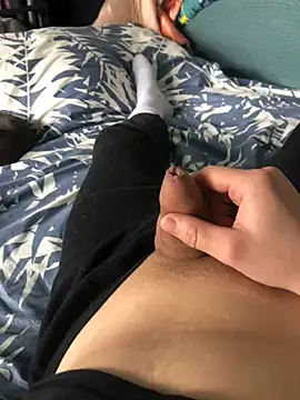 Snapshot of oneoay chatting on 03/07/25, 05:51 oneoay online show from 03/07/25, 05:51