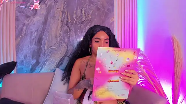 SarahLynn7 online show from 10/16/25, 11:39