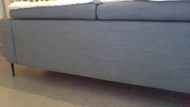 Valentinette online show from 12/01/25, 08:30