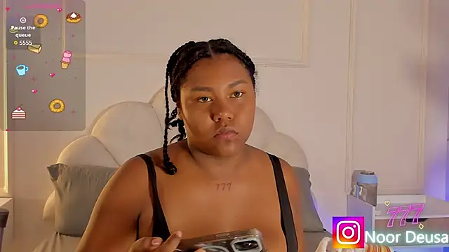 Candaceoweens online show from 02/05/26, 03:44