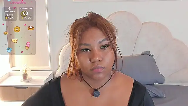 Snapshot of Candaceoweens chatting on 07/22/26, 03:42 Candaceoweens online show from 07/22/26, 03:42