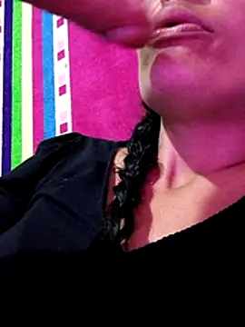 Snapshot of sarayulith chatting on 03/06/26, 02:52 sarayulith online show from 03/06/26, 02:52