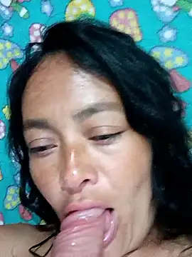 Snapshot of sarayulith chatting on 04/16/26, 12:39 sarayulith online show from 04/16/26, 12:39