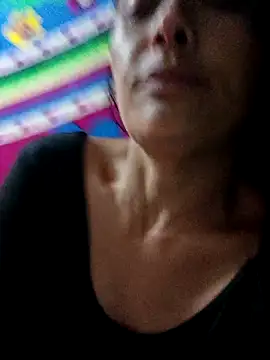 Snapshot of sarayulith chatting on 05/09/26, 02:39 sarayulith online show from 05/09/26, 02:39