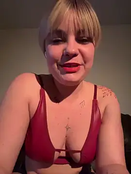 Biana Fernan online show from 03/26/26, 10:04