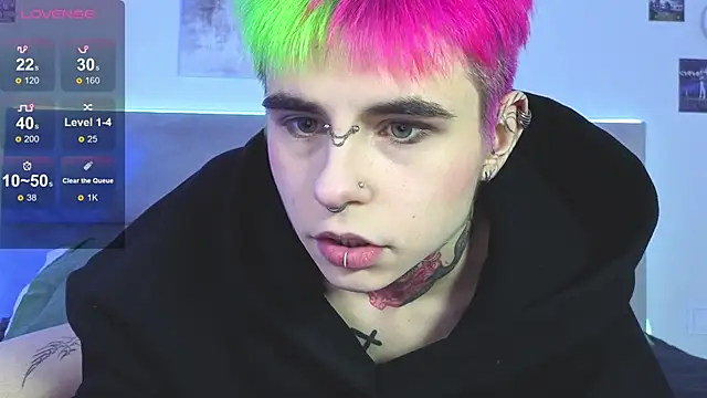 Snapshot of Alex_Vallley chatting on 09/30/25, 10:59 Alex Vallley online show from 09/30/25, 10:59