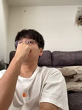 waka3232 online show from 09/23/25, 02:25