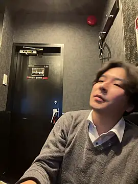 waka3232 online show from 02/04/26, 11:05