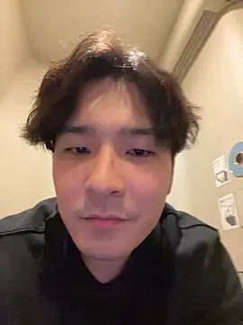 waka3232 online show from 02/22/26, 10:36