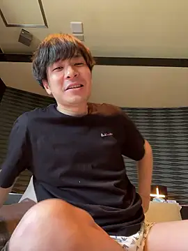 waka3232 online show from 05/17/26, 02:20