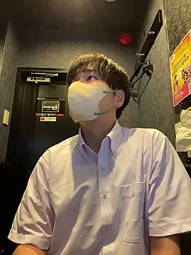 Snapshot of waka3232 chatting on 06/23/26, 11:08 waka3232 online show from 06/23/26, 11:08