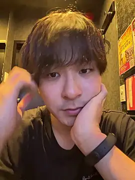 Snapshot of waka3232 chatting on 06/27/26, 01:43 waka3232 online show from 06/27/26, 01:43