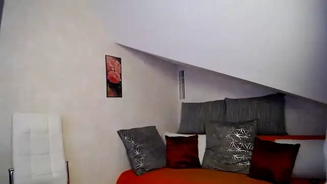 Snapshot of Kathylovexxx chatting on 03/12/26, 04:18 Kathylovexxx online show from 03/12/26, 04:18