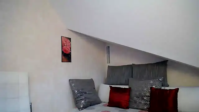 Snapshot of Kathylovexxx chatting on 03/17/26, 05:55 Kathylovexxx online show from 03/17/26, 05:55