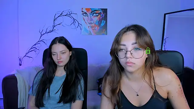 Snapshot of kiki_swan chatting on 10/03/25, 05:59 kiki swan online show from 10/03/25, 05:59