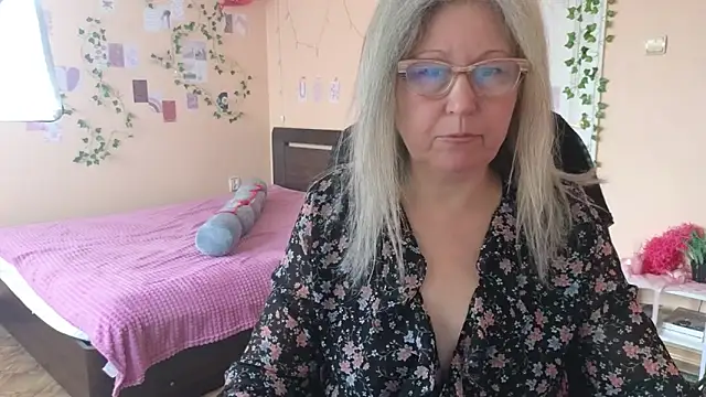 Wane Witch online show from 04/05/26, 07:49