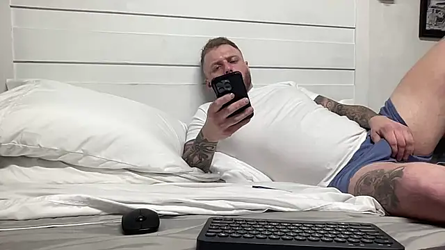 Snapshot of Thegreatwhitepipe chatting on 09/23/25, 12:19 Thegreatwhitepipe online show from 09/23/25, 12:19