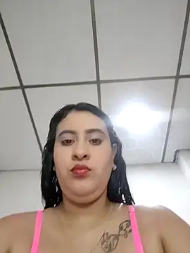 Snapshot of mialorents chatting on 12/21/25, 04:47 mialorents online show from 12/21/25, 04:47