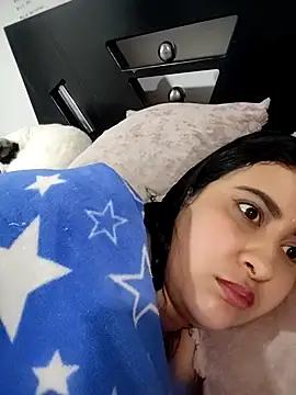 Snapshot of mialorents chatting on 02/01/26, 11:36 mialorents online show from 02/01/26, 11:36