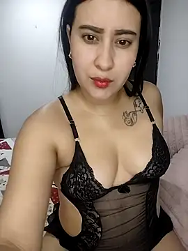 Snapshot of mialorents chatting on 02/12/26, 11:00 mialorents online show from 02/12/26, 11:00