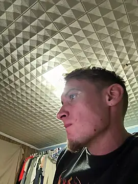 Ilovepussy1911 online show from 03/22/26, 04:05