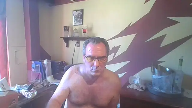 HunkofRock online show from 05/18/26, 04:13