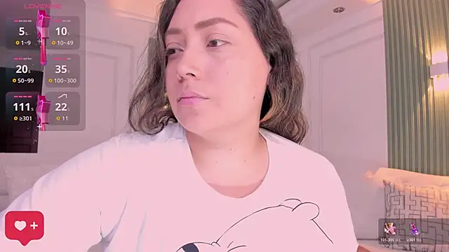 Snapshot of heidy_johns chatting on 02/19/26, 07:21 heidy johns online show from 02/19/26, 07:21