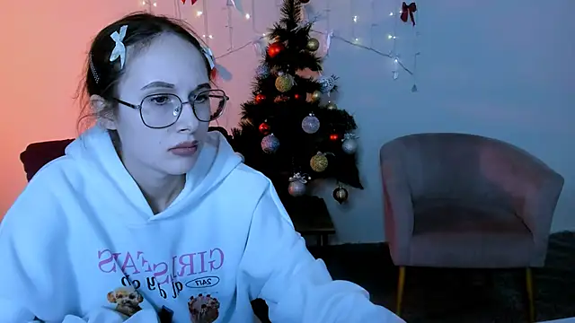 mona cloud online show from 01/09/26, 12:13