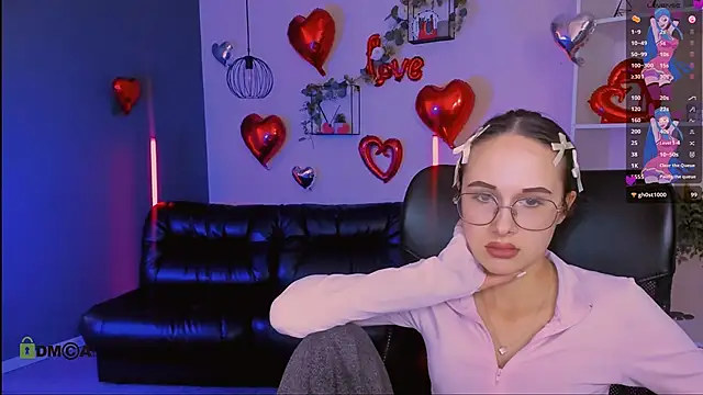 mona cloud online show from 02/28/26, 11:17