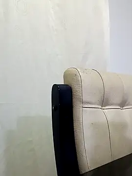 victoria wayne online show from 11/22/25, 10:03