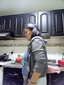 victoria wayne online show from 03/12/26, 09:48