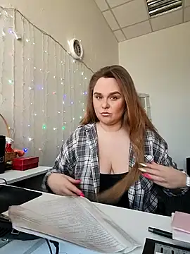 Juicy PeachLux online show from 04/02/26, 08:01