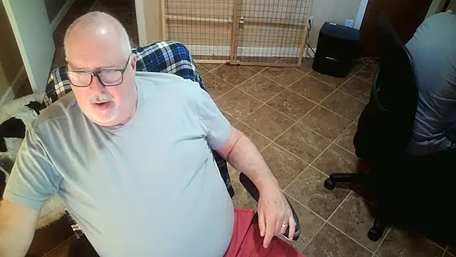 superbearboss online show from 10/14/25, 04:30