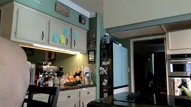 superbearboss online show from 12/18/25, 04:46