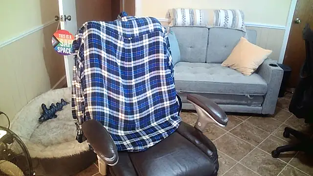 superbearboss online show from 03/26/26, 07:41