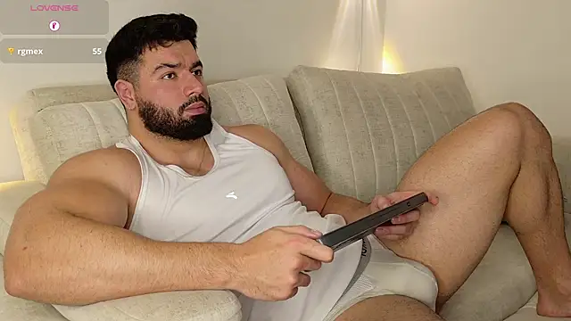 Roman Lux online show from 10/22/25, 04:24