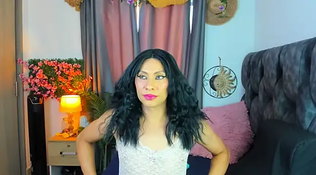 Snapshot of davinaclaire chatting on 03/21/25, 08:18 davinaclaire online show from 03/21/25, 08:18