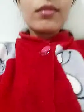 saraaxx1 online show from 12/16/25, 02:22