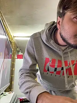 Bello98sud online show from 12/04/25, 03:21