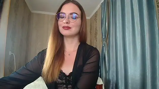 Leila Kissyu online show from 09/11/25, 01:22