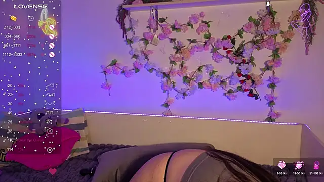 MiraLuccian online show from 09/27/25, 08:14