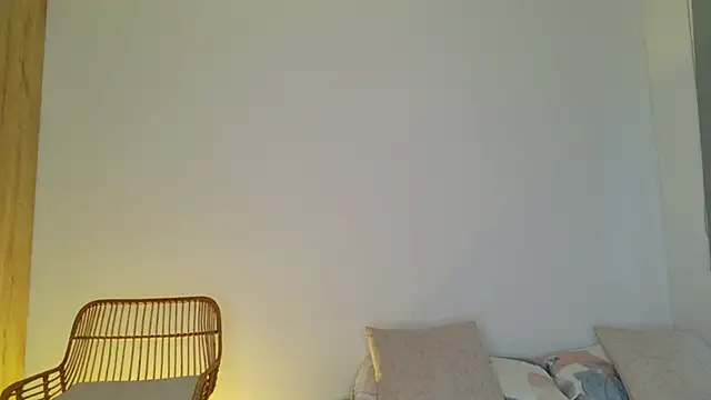 isahilton1 online show from 02/11/26, 12:10