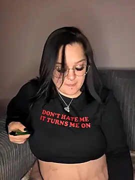 Snapshot of Saucy-Serenity chatting on 11/08/25, 08:51 Saucy-Serenity online show from 11/08/25, 08:51