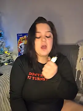 Snapshot of Saucy-Serenity chatting on 12/01/25, 09:42 Saucy-Serenity online show from 12/01/25, 09:42