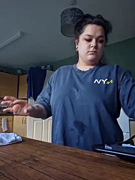 Saucy-Serenity online show from 02/28/26, 03:35