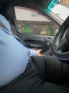 Snapshot of dam-her-boy chatting on 09/09/25, 10:48 dam-her-boy online show from 09/09/25, 10:48