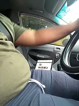 Snapshot of dam-her-boy chatting on 09/19/25, 04:03 dam-her-boy online show from 09/19/25, 04:03