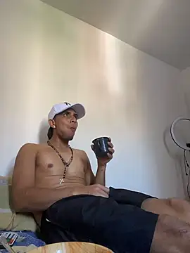 Monkey uchiha777 online show from 11/10/25, 08:19